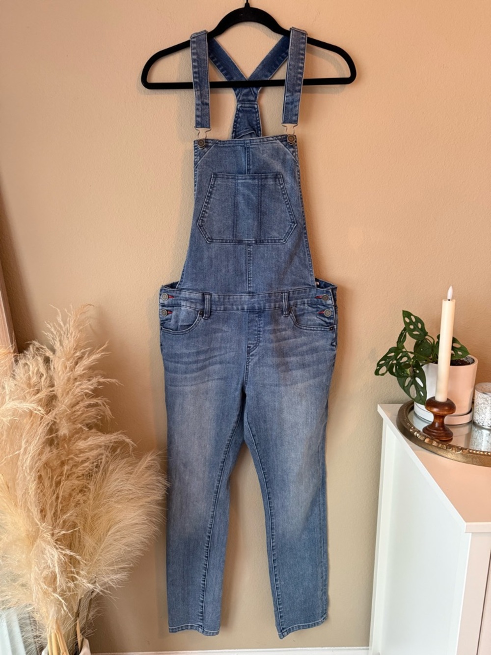 Volcom Jeans Super Stoned Skinny Denim Overalls Light Blue Jeans